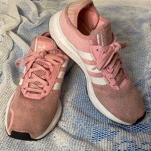 Adidas running shoes Pink, size:7